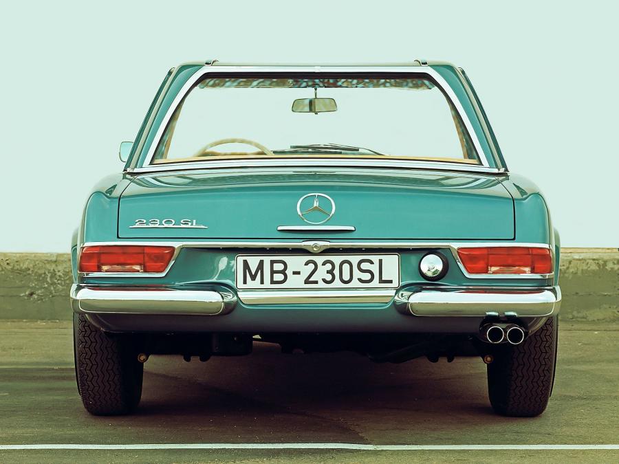 Mercedes-Benz 230 SL 1963 года  (фото 19 из 31)